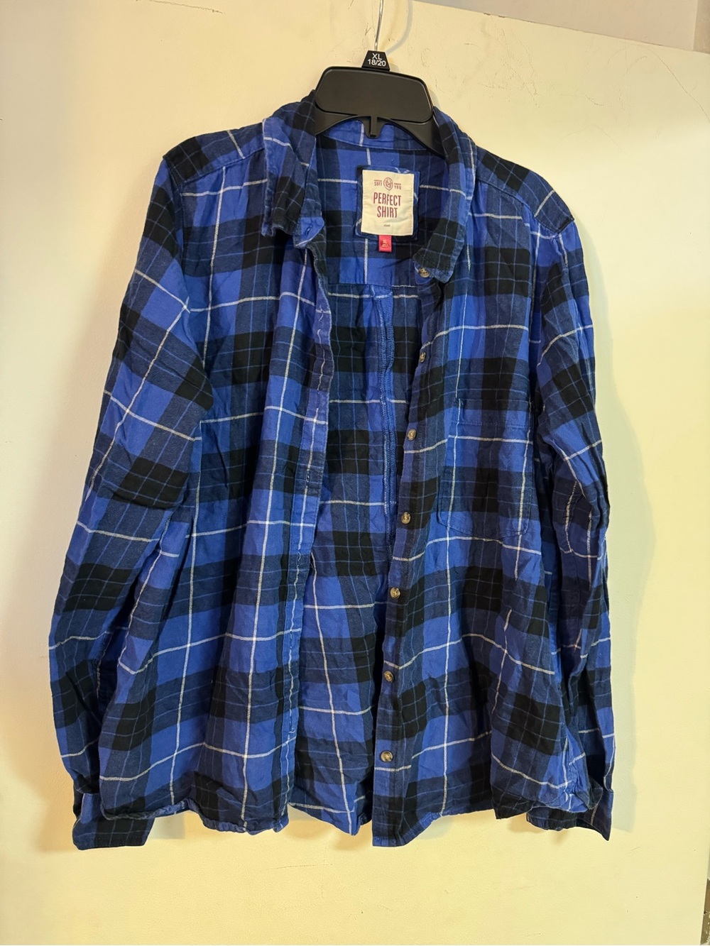 SO Blue & Black Plaid Button-Down Shirt